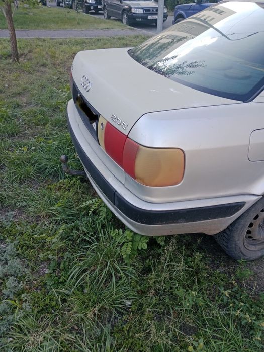 Audi  80, 1994 года