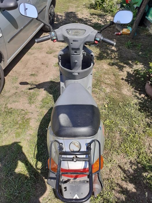 Vand scuter 4t 49cc adus recent din germania