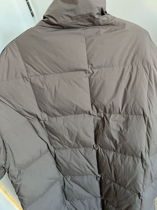 Продам пуховик на зиму