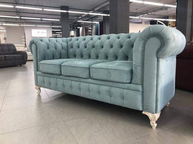 Ремонт мягкой мебели переташка  материал  выбор ткани много