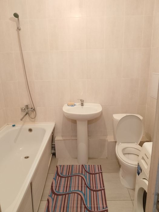 Сдам 1 ком квартиру в мкр Береке