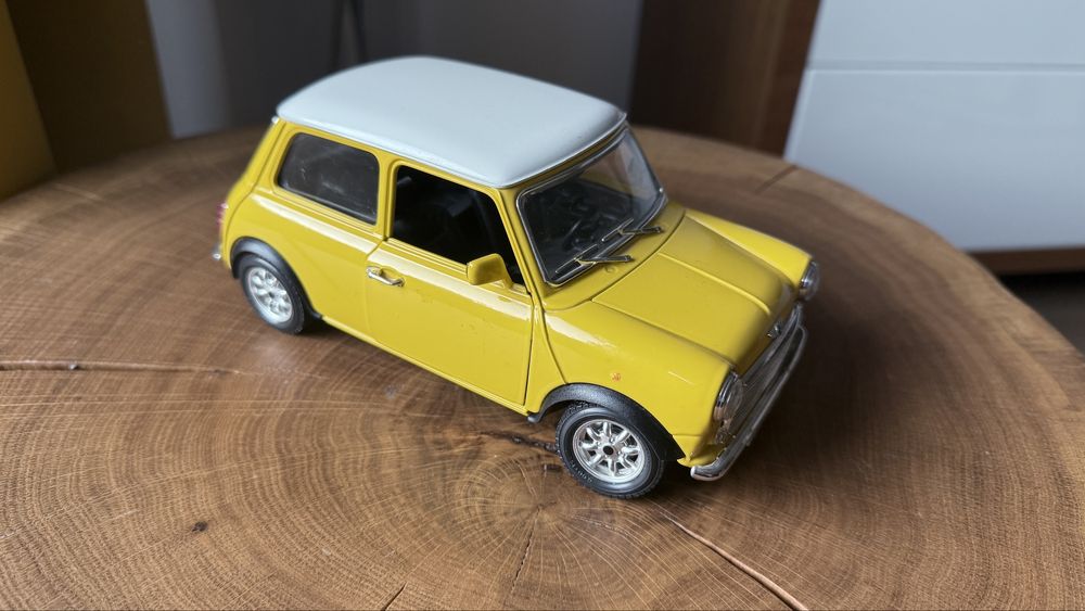 Machete Auto Bburago 1/18 (porsche,jaguar,corvette,lancia,fiat)