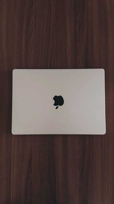 MacBook Pro 14" (2021) 16GB / 512GB