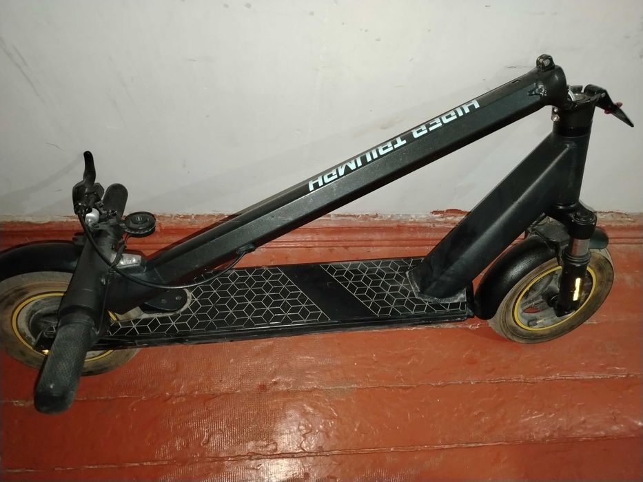 Электросамокат HIPER Triumph T105