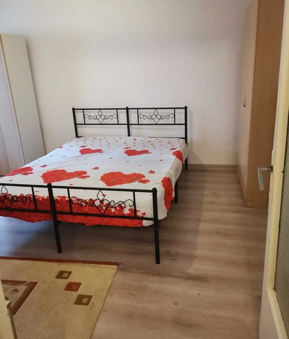 Proprietar vand apartament cu o camera