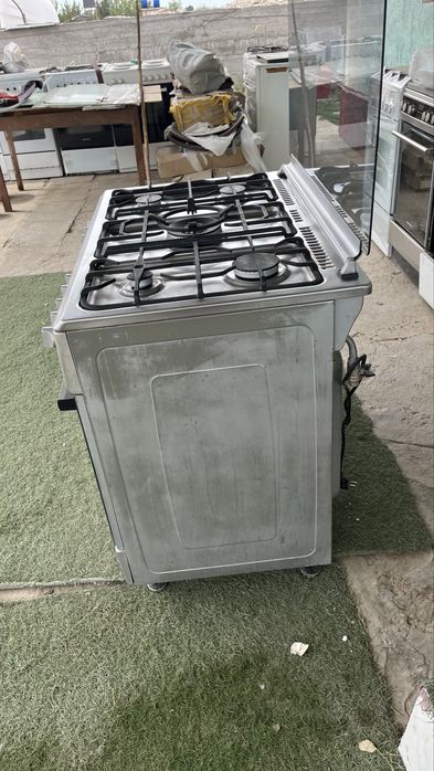 Газовая плита продам