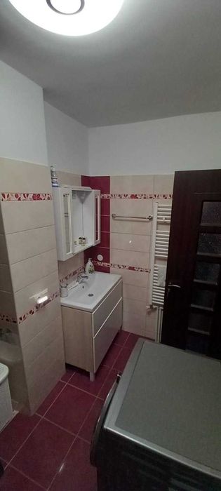Vanzare apartament decomandat 2 camere