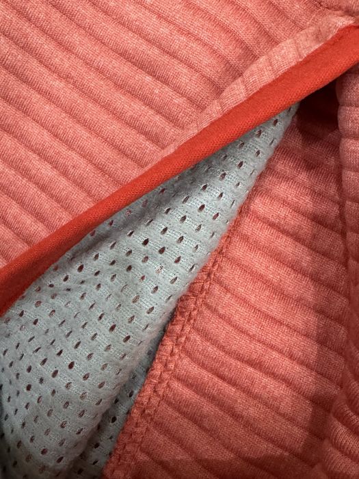 Дамско горнище MERU. Размер L