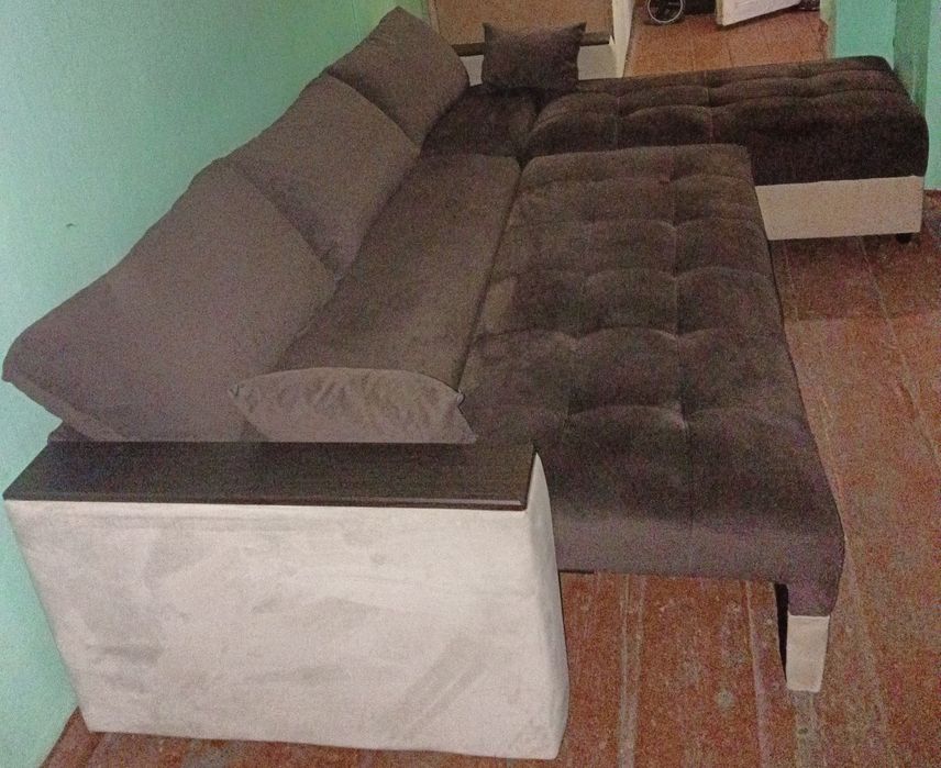 Диван продам б.у.