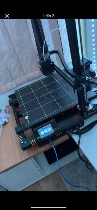 Vând imprimantă 3D ANYCUBIC CHIRON