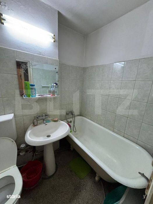 Apartament 3 camere, 60 mp, zona Centrala