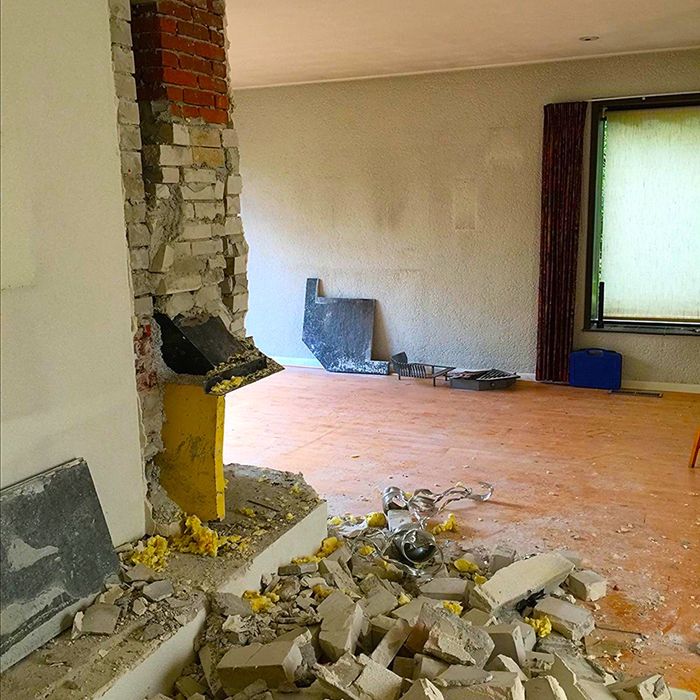 Демонтажные работы снос стен перегородок построек