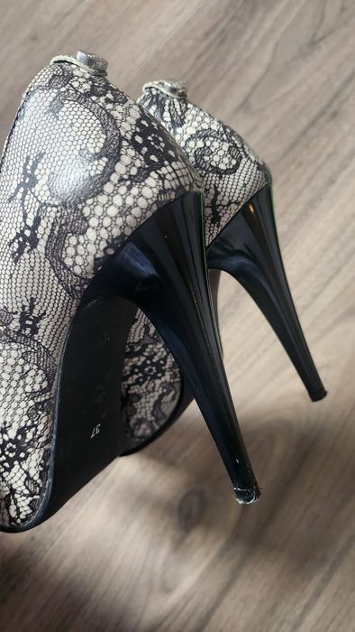 Pantofi eleganti stiletto Botta