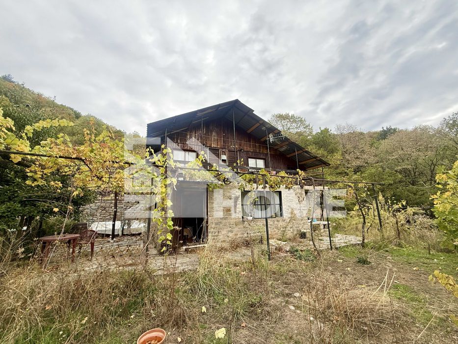 Продава се Къща в Асеновград - 100 кв.м за 550 €/кв.м - Снимка #2