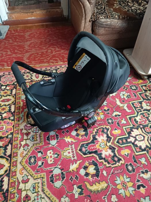 Продам коляску трансформер