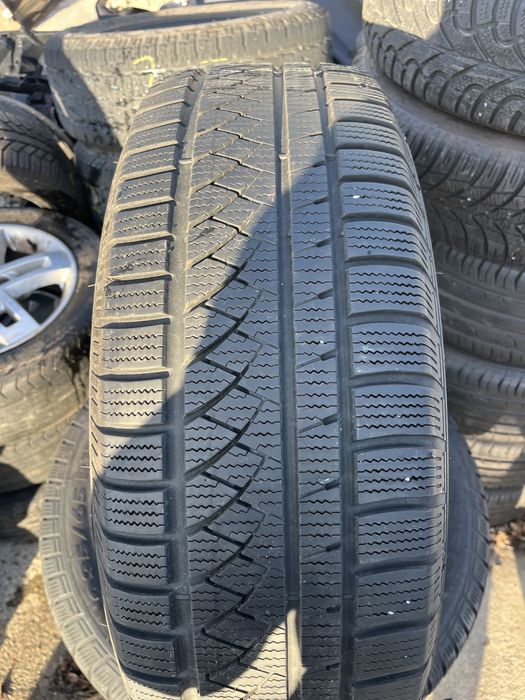 Гуми 235 65 17 Champiro