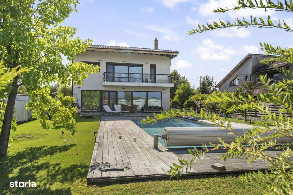 O casa frumoasa construita cu materiale premium