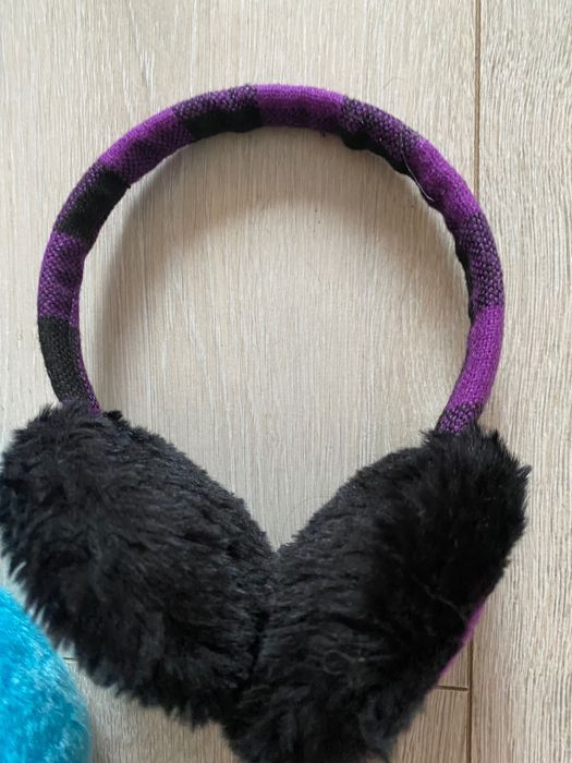 Бутилки -750мл. -20 броя и ушанки