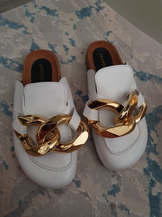 Обув. Косметика. Сумки.