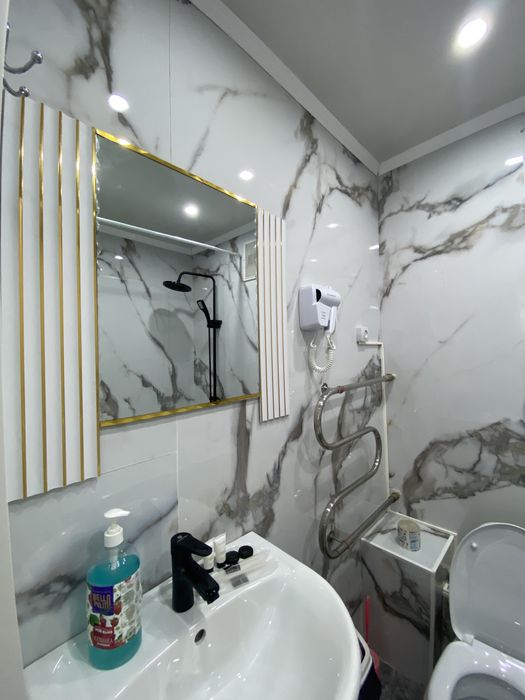 1 ком Люкс   проспект Толе би