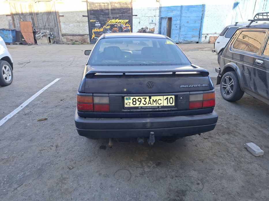 Продам Пасат Б3 1993 г.в. 1.8. Моно. Бензин . Газ.