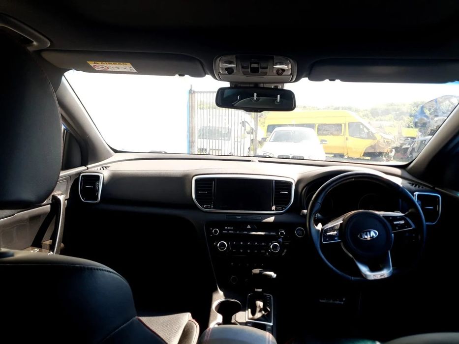 Dezmembrez Kia Sportage 1.6Crdi Hybrid 2021