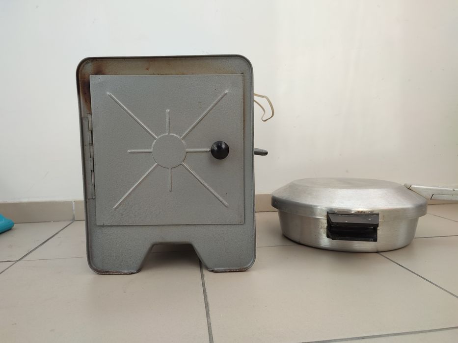 Продам хлебопечку,Чудопечь,мантоварку