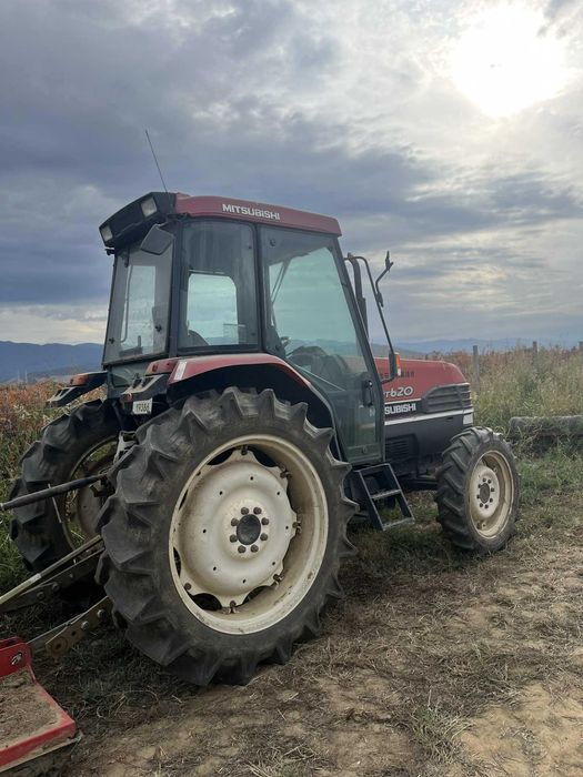 Трактор Мицубиши MT620 4x4