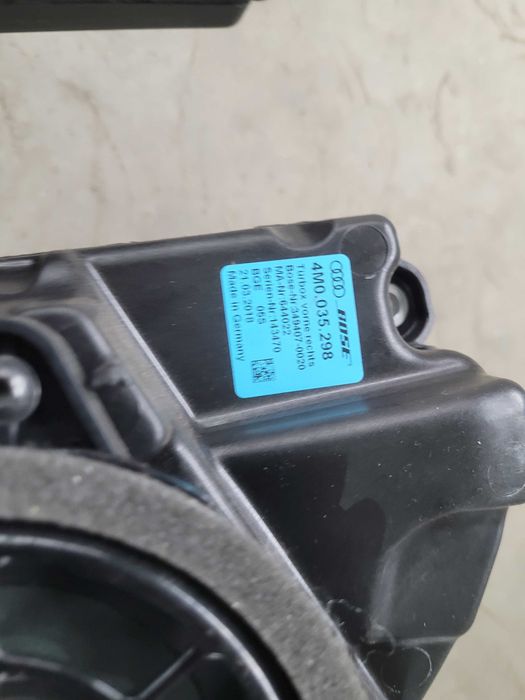 Boxa difuzor Bose Audi Q7 4M fata stanga dreapta 4M0035298 4M0035297