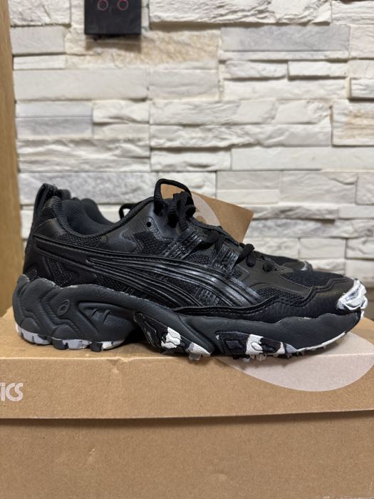 Маратонки asics gel nandi