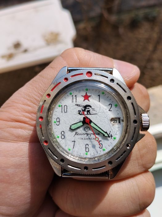 Часы Командирские.