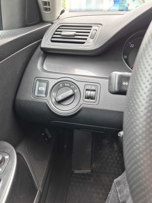 Vând passat b6 diesel