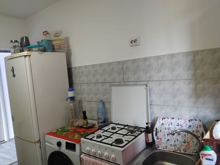 Închiriere casă spațioasă!