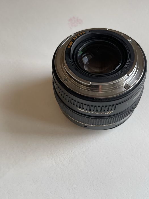 Canon 50 mm 1. 4