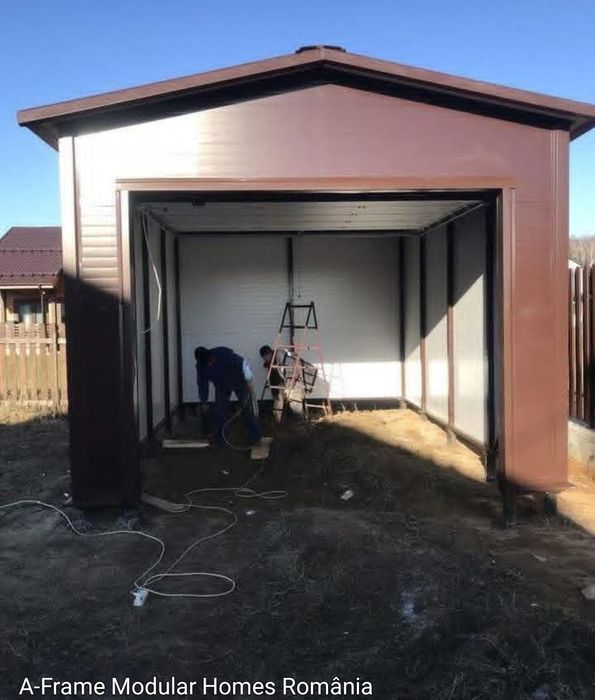 Garaje auto din structura metalica si panou sandwich