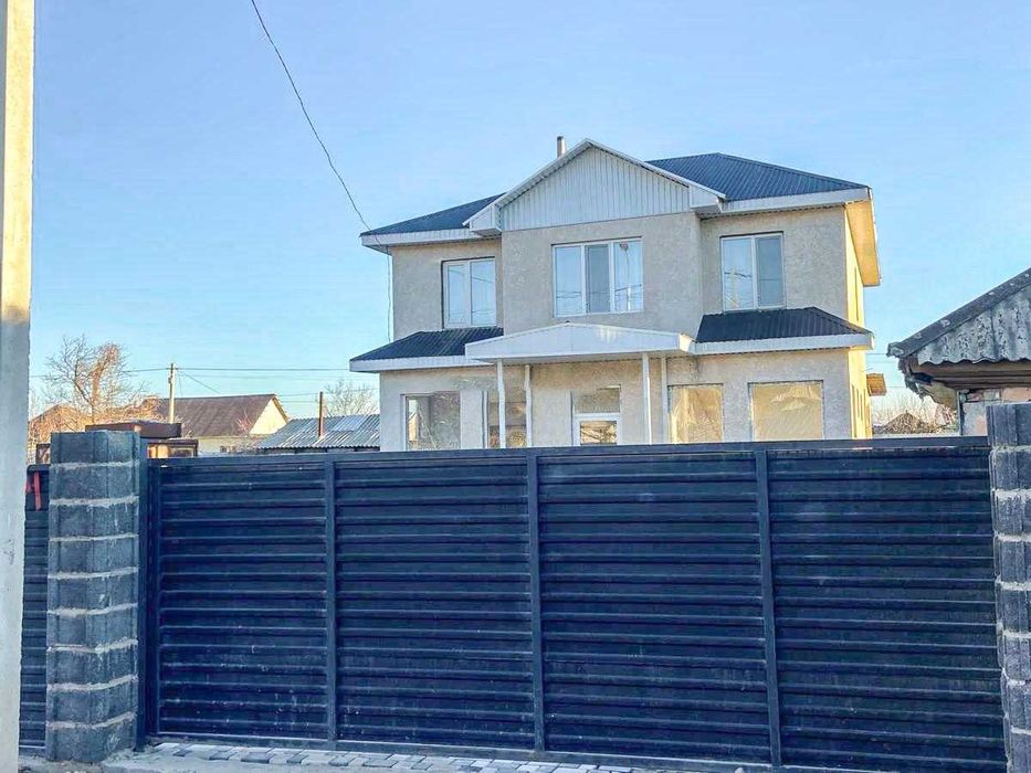 продам дом 6ком Ильяс Империя