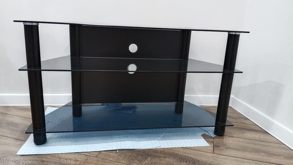 Тумба под телевизор
