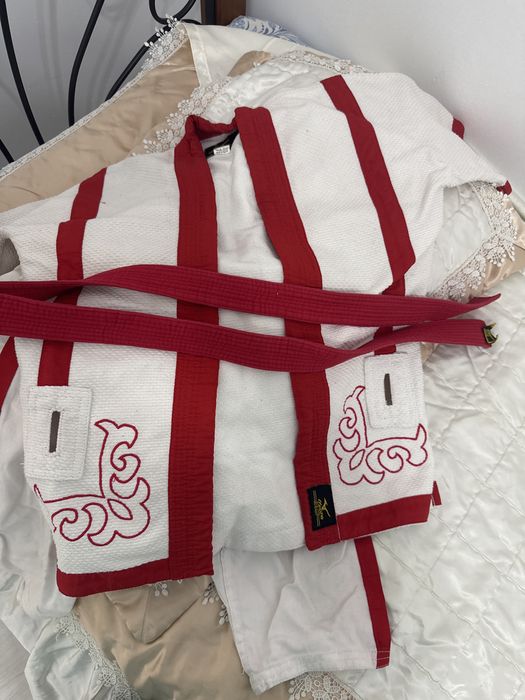 Продам кимоно казакша курес