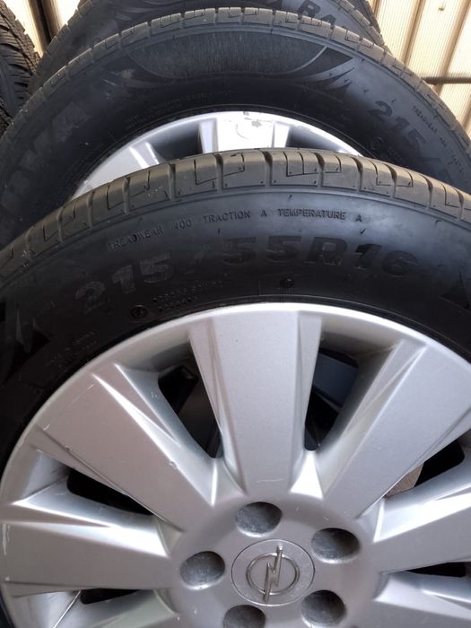Vand 2 seturi roti opel 205/55/R16 (anvelope +jante) vara/iarna