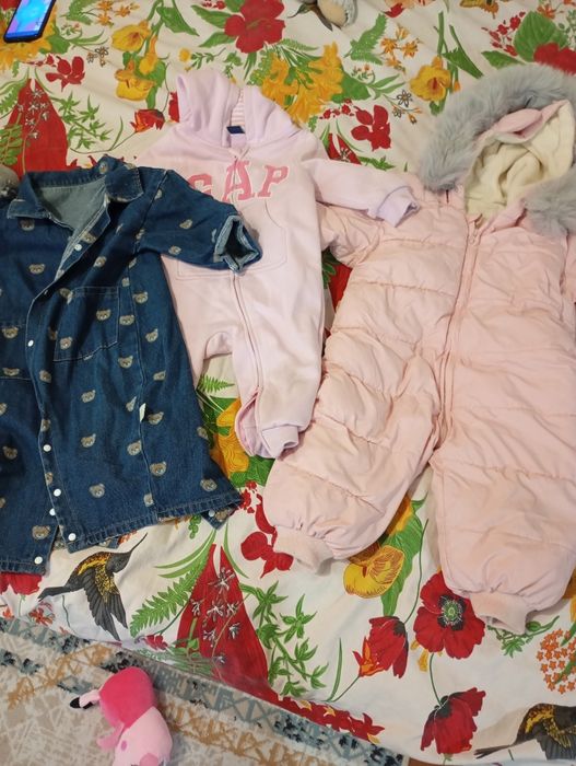 Зимний комбинезон,2 комбенезона на весну сапожки зимние