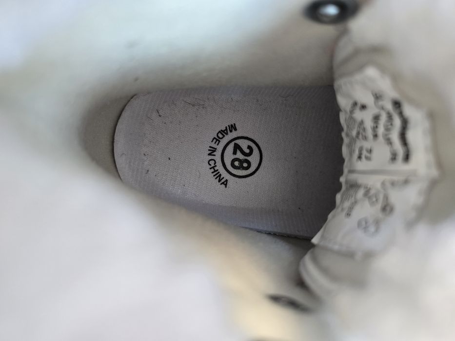 Patine gheata marimea 28