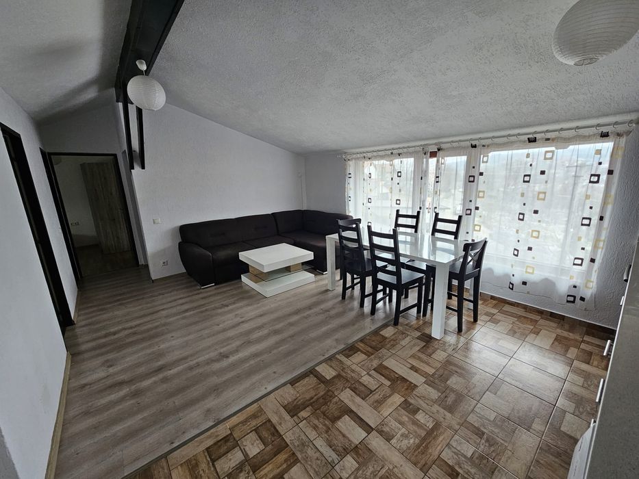 Apartament 3 camere Pretul include și cheltuielile lunare  Valea lupul