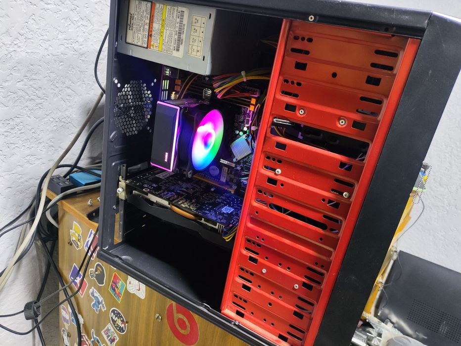 Игровой кейс I5 8Gb озу