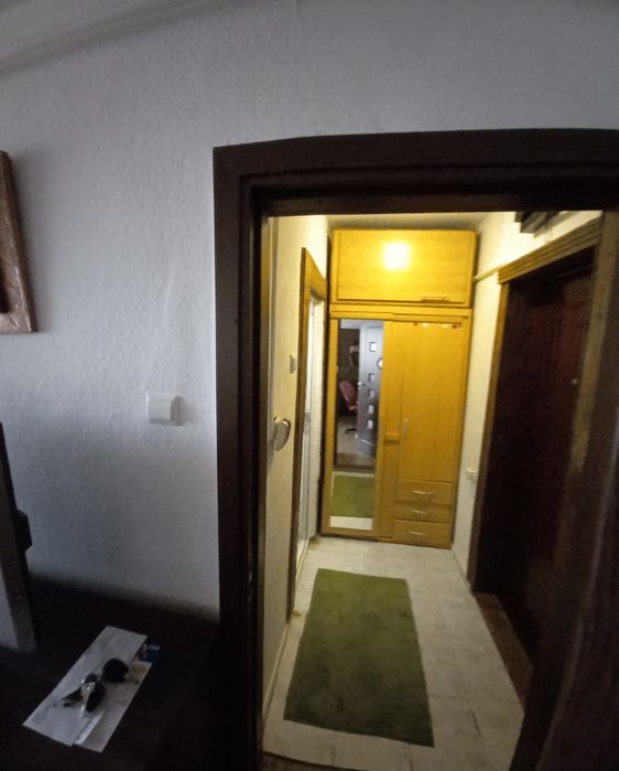 De inchiriat garsoniera