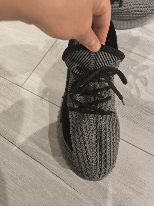 Продаются кроссовки