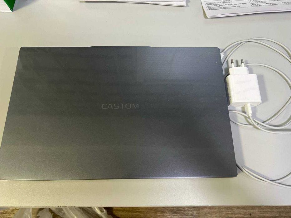 Ноутбук Castom (Балхаш Мухамеджанова 5а )лот  114\0022