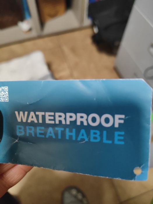 ghete neimblanite Geox usoare/ waterproof marime 28