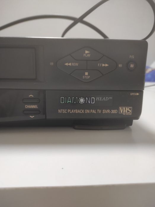 Видеомагнитофон samsung