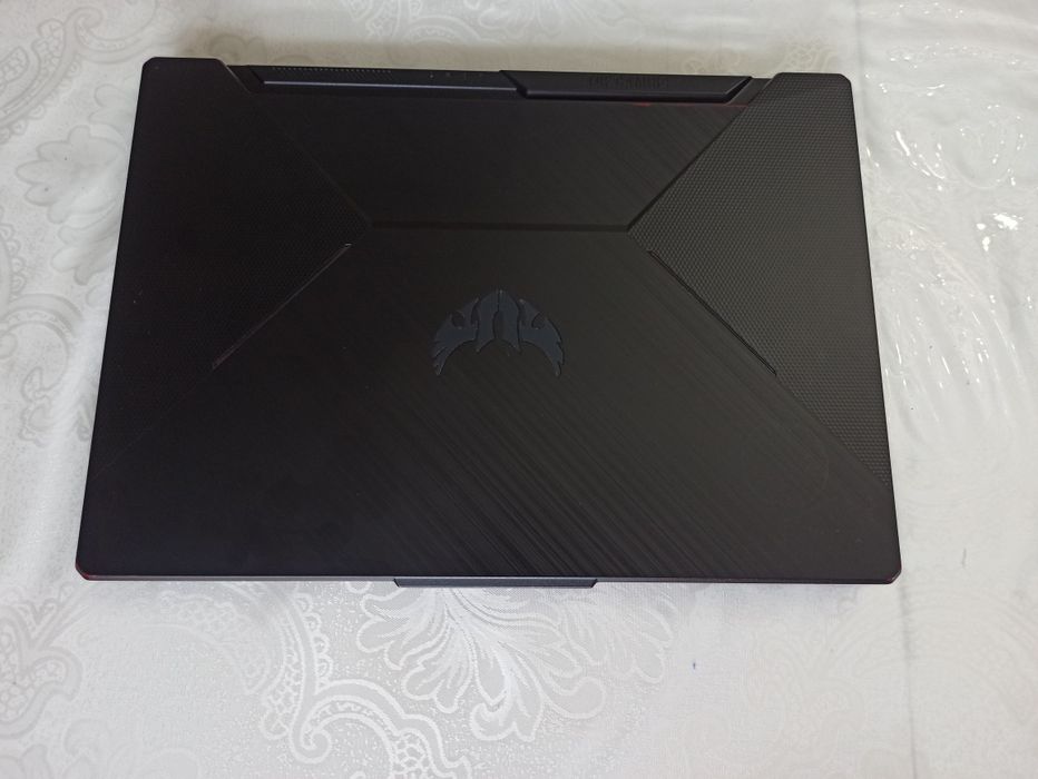 Ноутбук GTX1650 core i5-10300