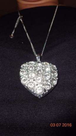 NEXT бижу с камъни